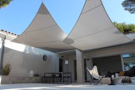 Notre zone d'activité pour ce service Où trouver un voile d'ombrage rectangulaire durable et élégant pour protéger vos espaces extérieurs aux environs de Carry-le-Rouet sur la Côte bleue ?
